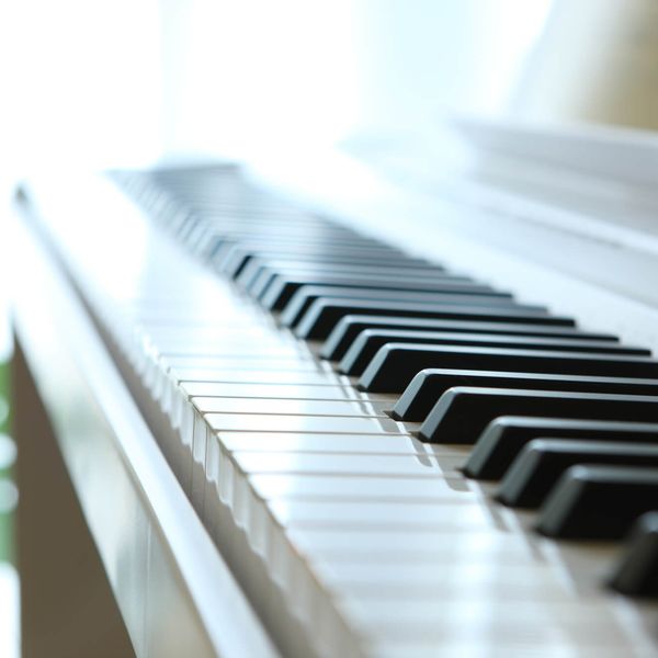 リトミック体験レッスン生徒募集中　脳と心をはぐくむRAPPY音楽教室